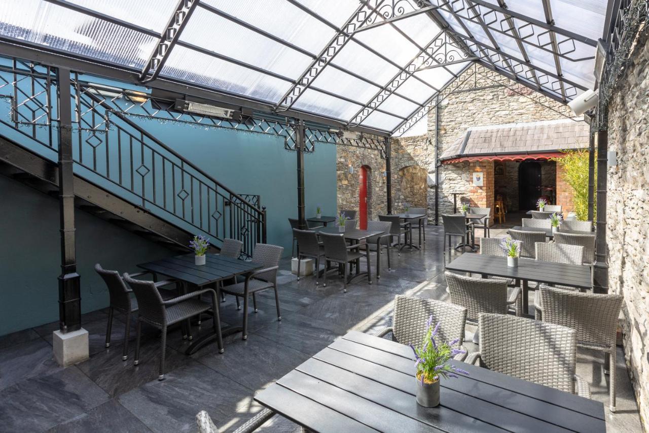 The Wander Inn Bar & Accommodation Kenmare Εξωτερικό φωτογραφία
