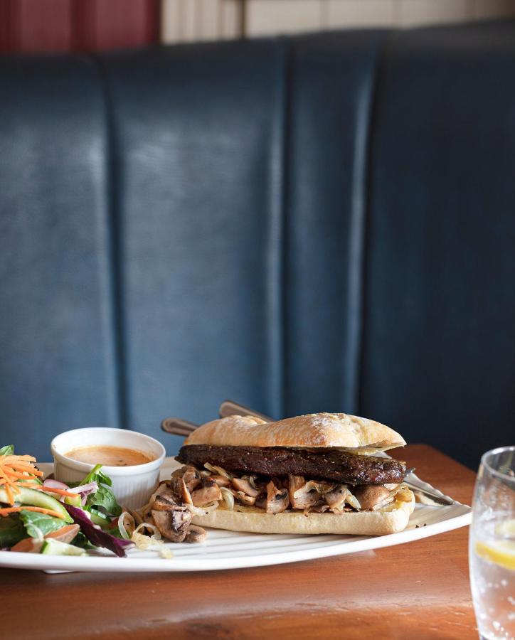 The Wander Inn Bar & Accommodation Kenmare Εξωτερικό φωτογραφία